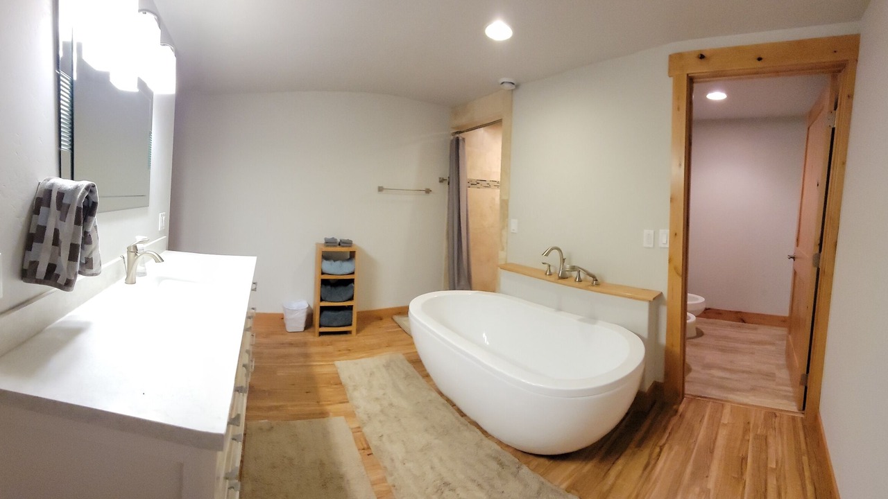 Photo of Bathroom in Columbia Falls