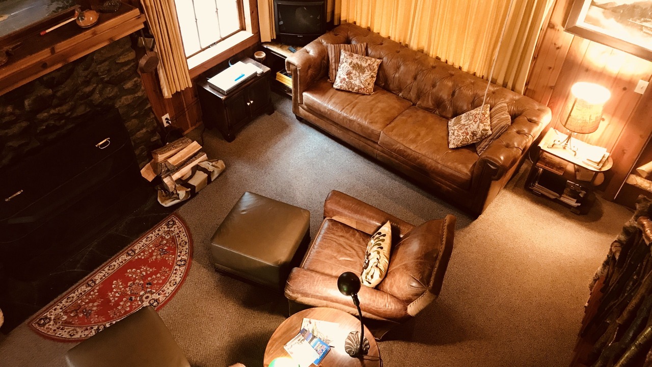 Photo of Livingroom in West Glacier