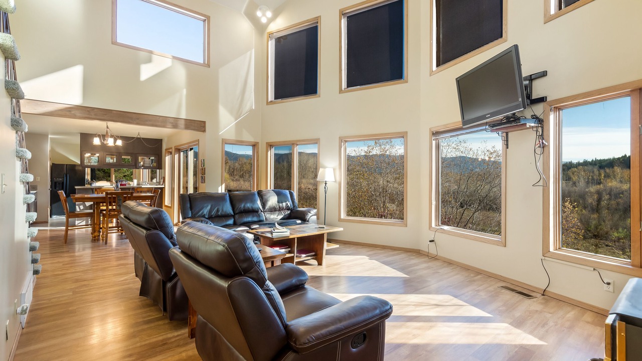Photo of Livingroom in Huson