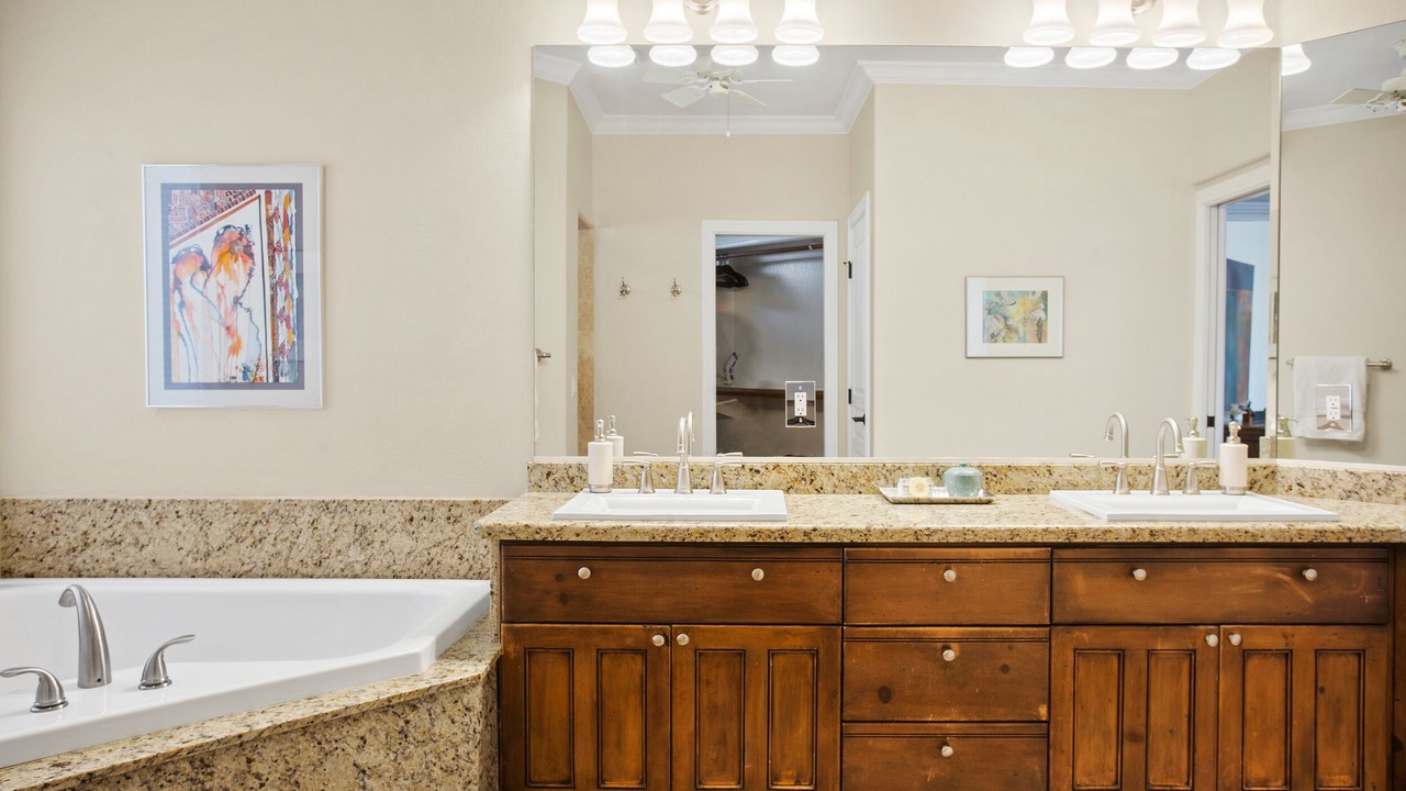 Photo of Bathroom in Pinnacle Peak Vistas IV
