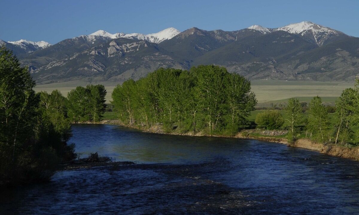 Photo of Others in Twin Bridges