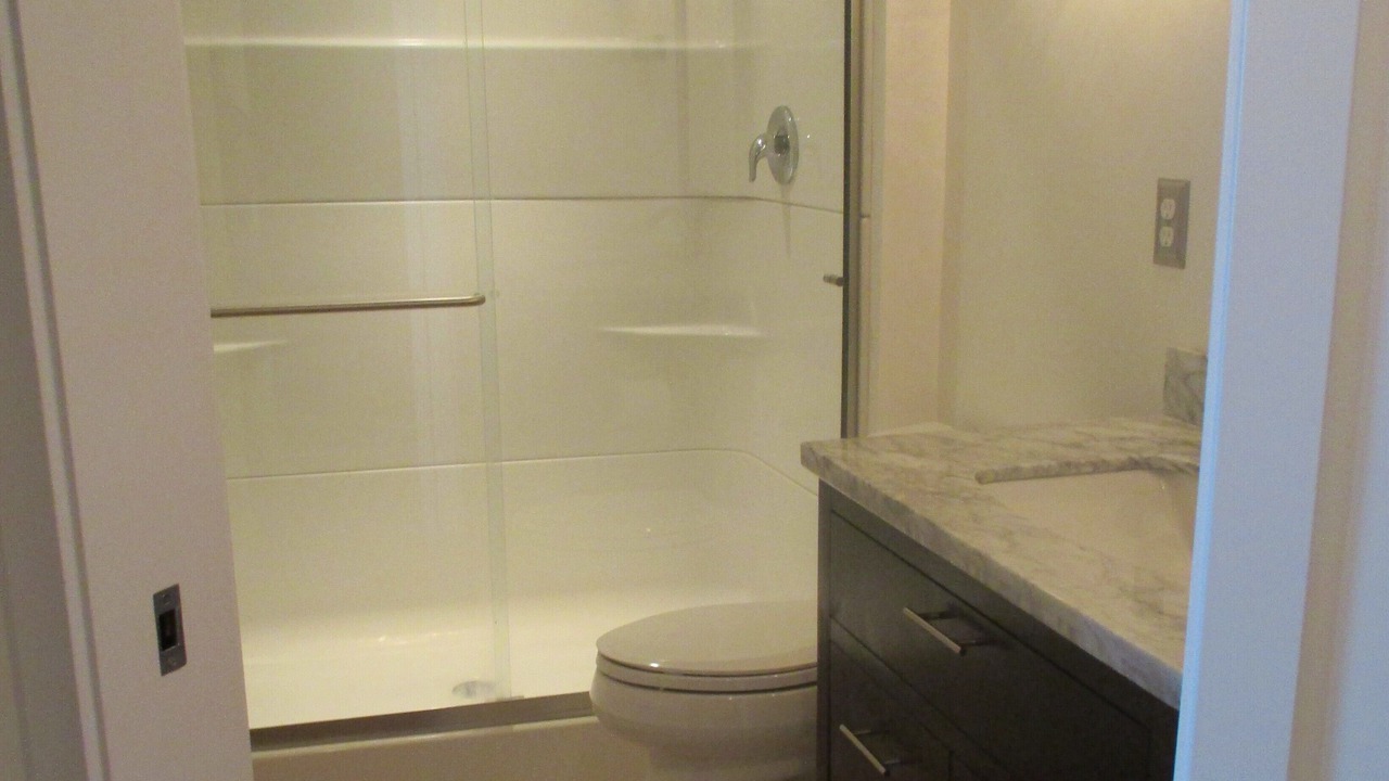Photo of Bathroom in Proctor