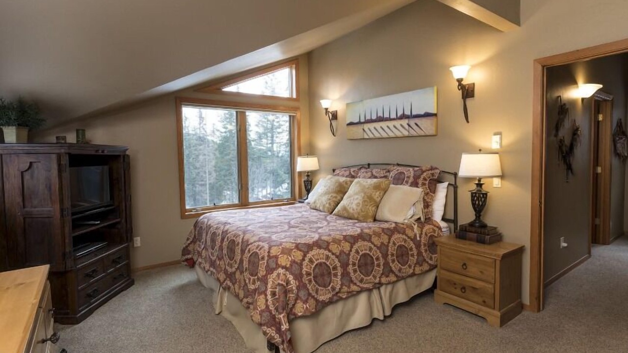 Photo of Bedroom in Whitefish