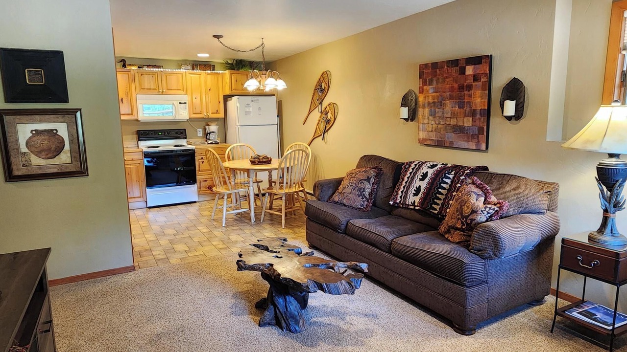Photo of Livingroom in Whitefish