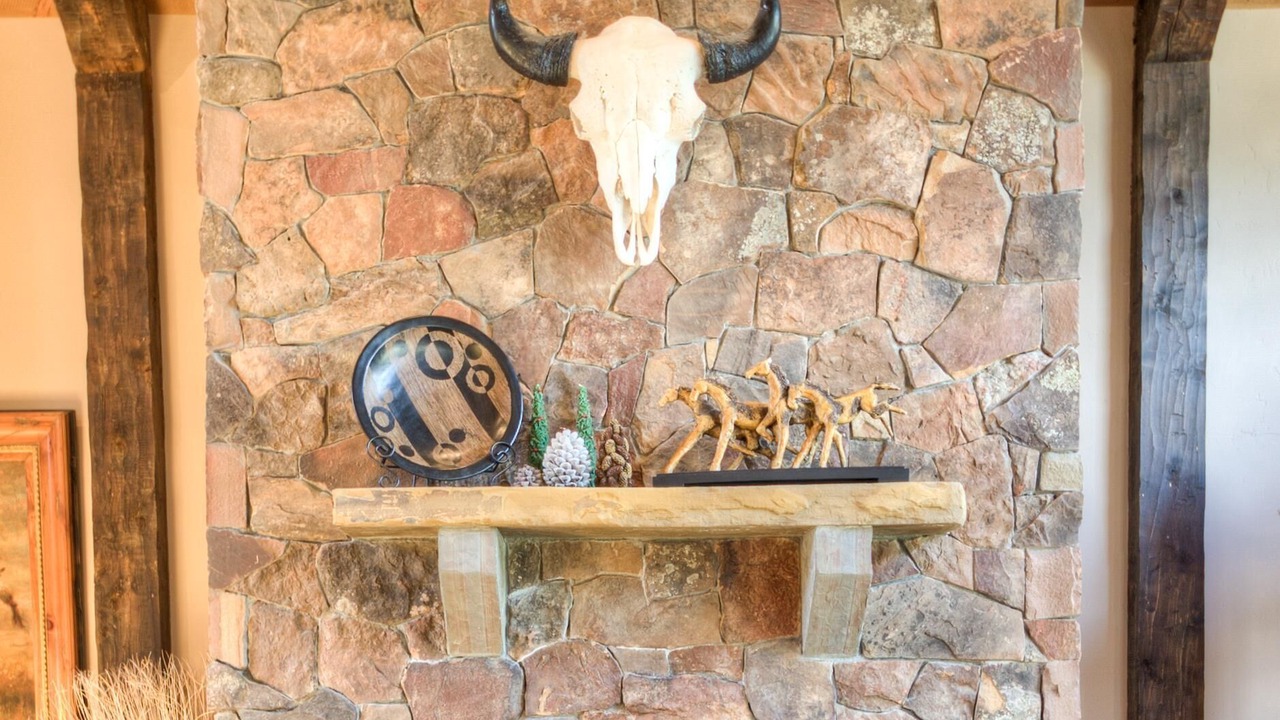Photo of Others in Antler Ridge