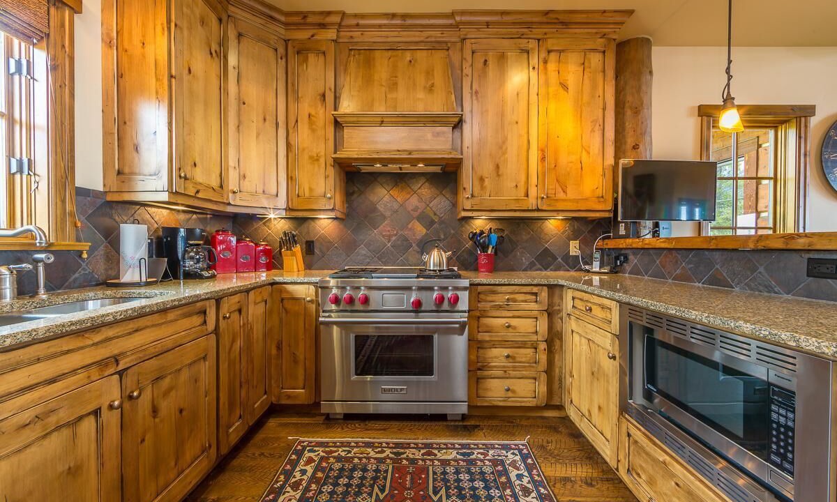 Photo of Kitchen in Spanish Peaks