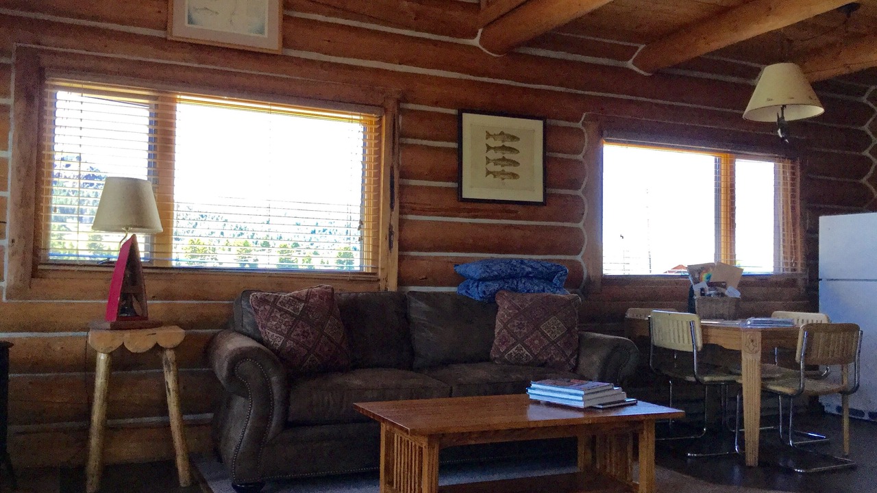 Photo of Livingroom in Cameron