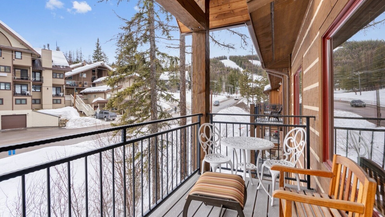 Photo of Patio Balcony in Whitefish