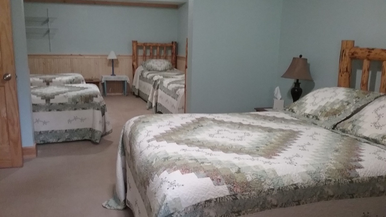 Photo of Bedroom in Gardiner