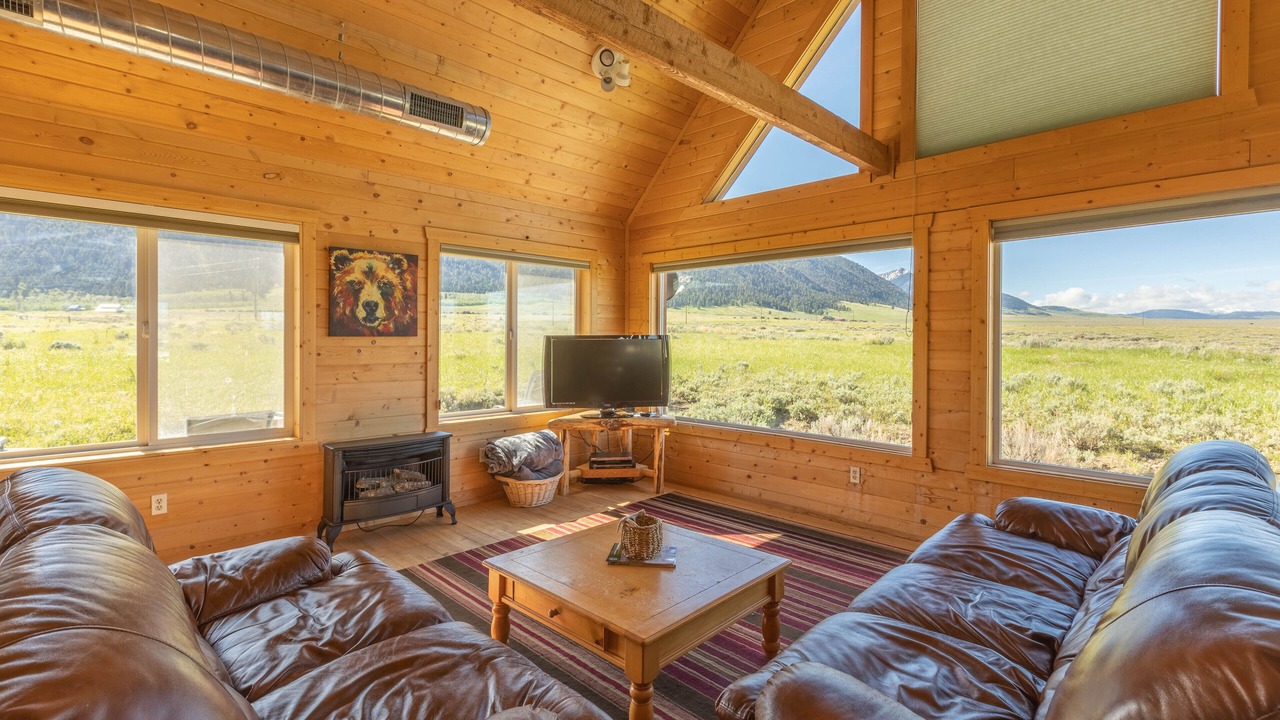 Photo of Livingroom in Cameron