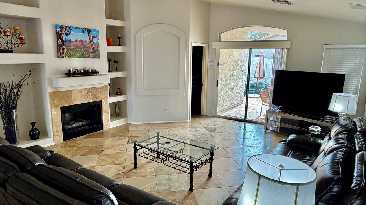 Photo of Livingroom in Scottsdale Summit