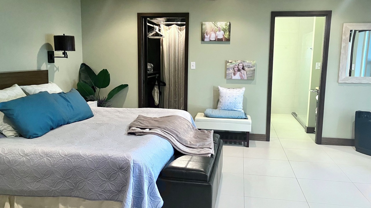 Photo of Bedroom in Helena