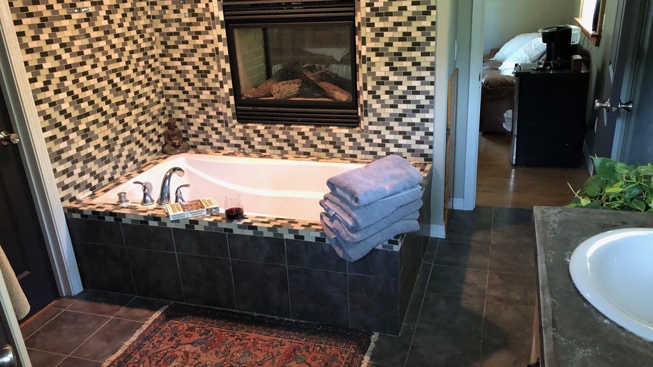Photo of Bathroom in Finley Point