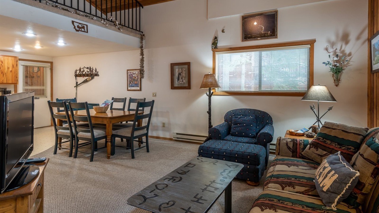 Photo of Livingroom in Whitefish