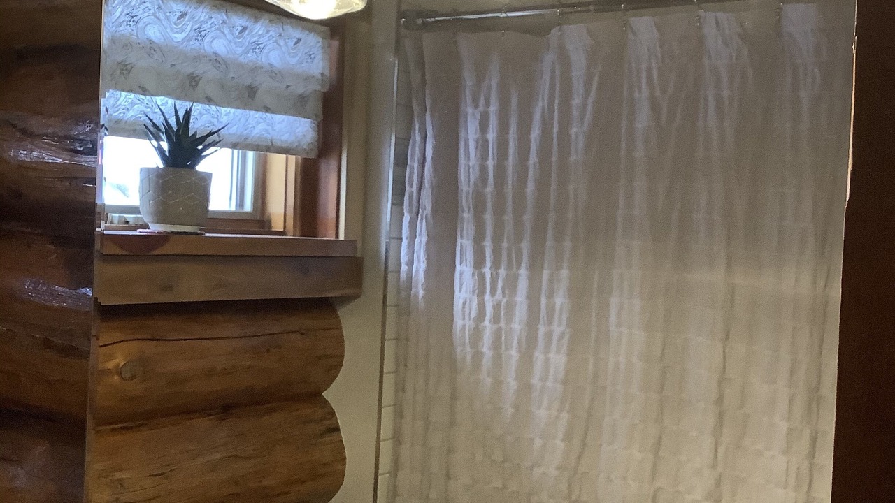 Photo of Bathroom in Marion