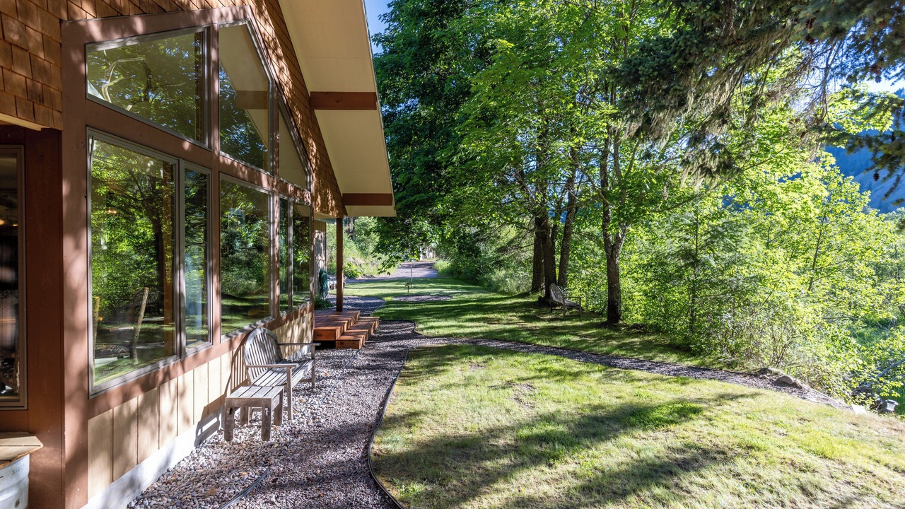 Photo of Outdoor in Clinton