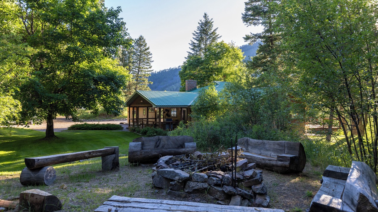 Photo of Outdoor in Clinton