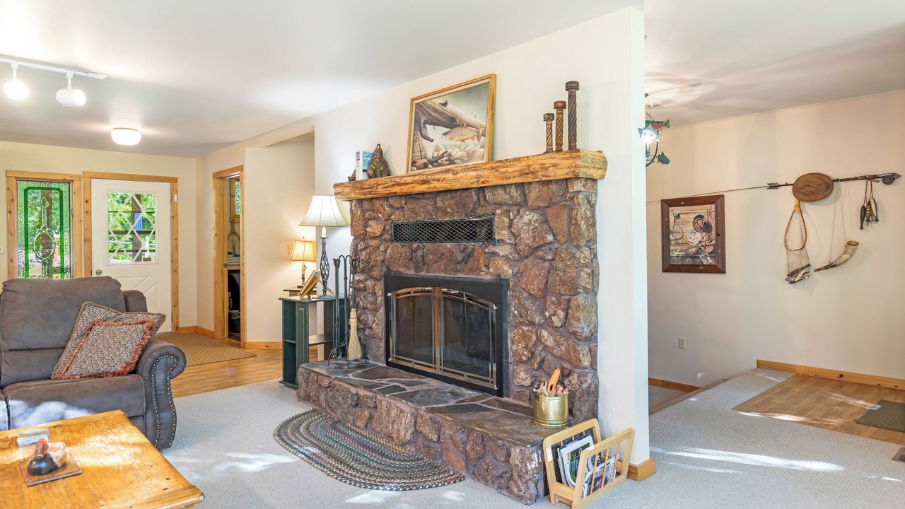 Photo of Livingroom in Clinton