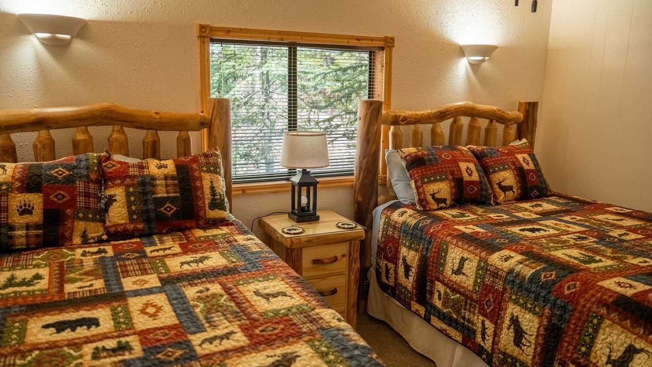 Photo of Bedroom in Lake City