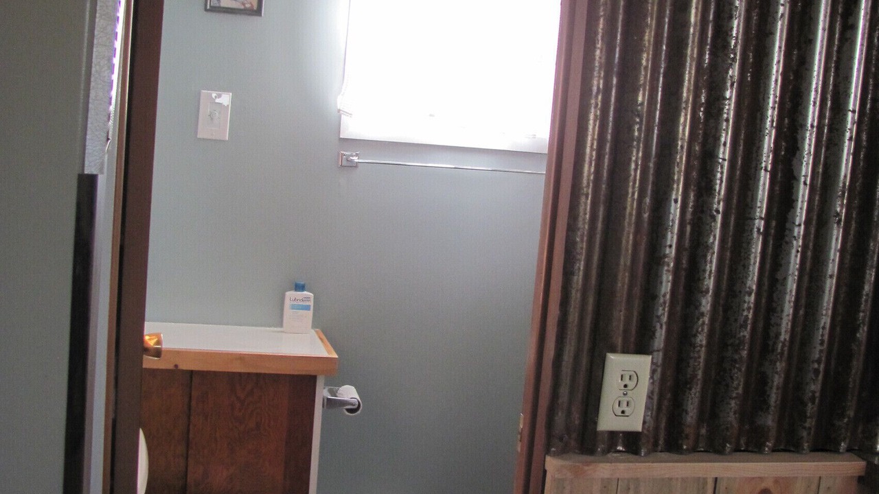 Photo of Bathroom in Deer Lodge