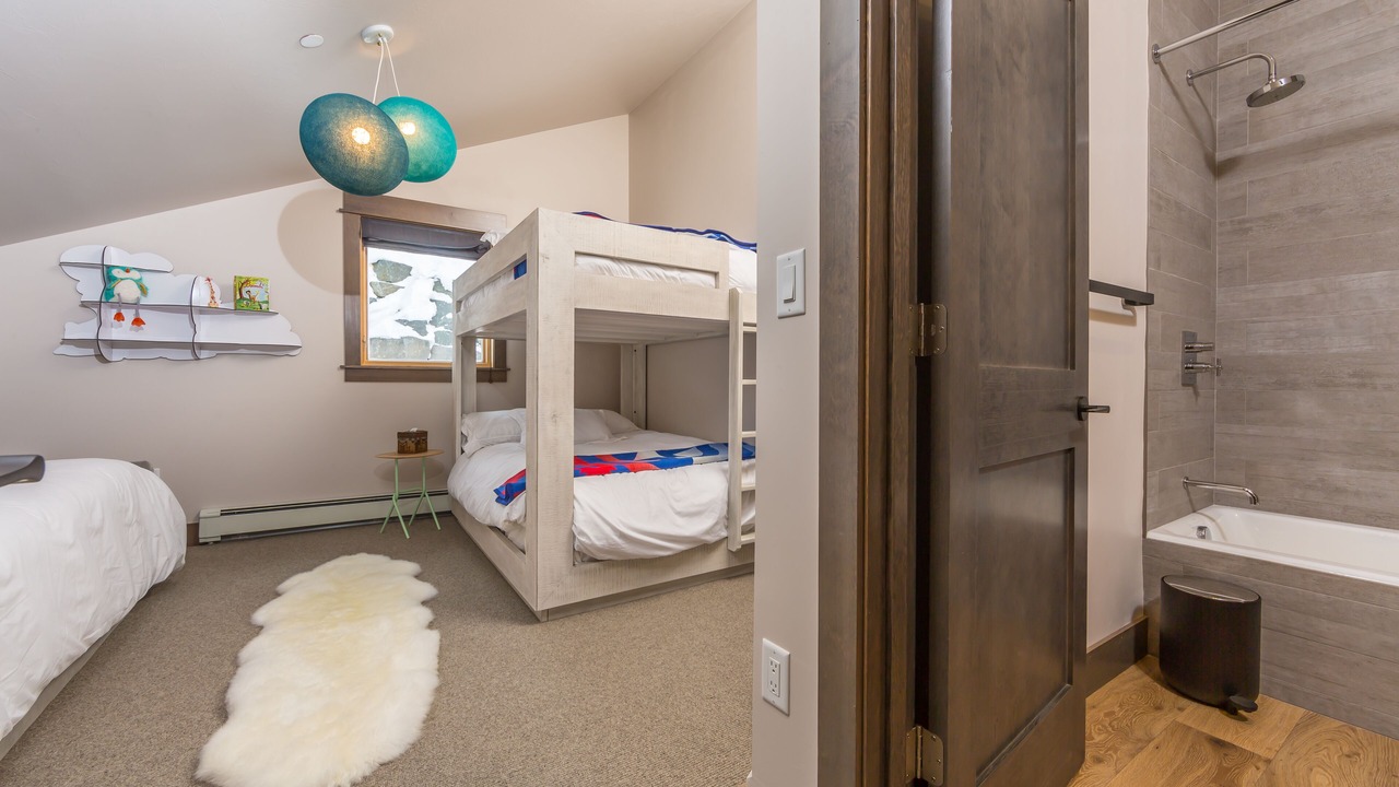 Photo of Bedroom in Big Sky
