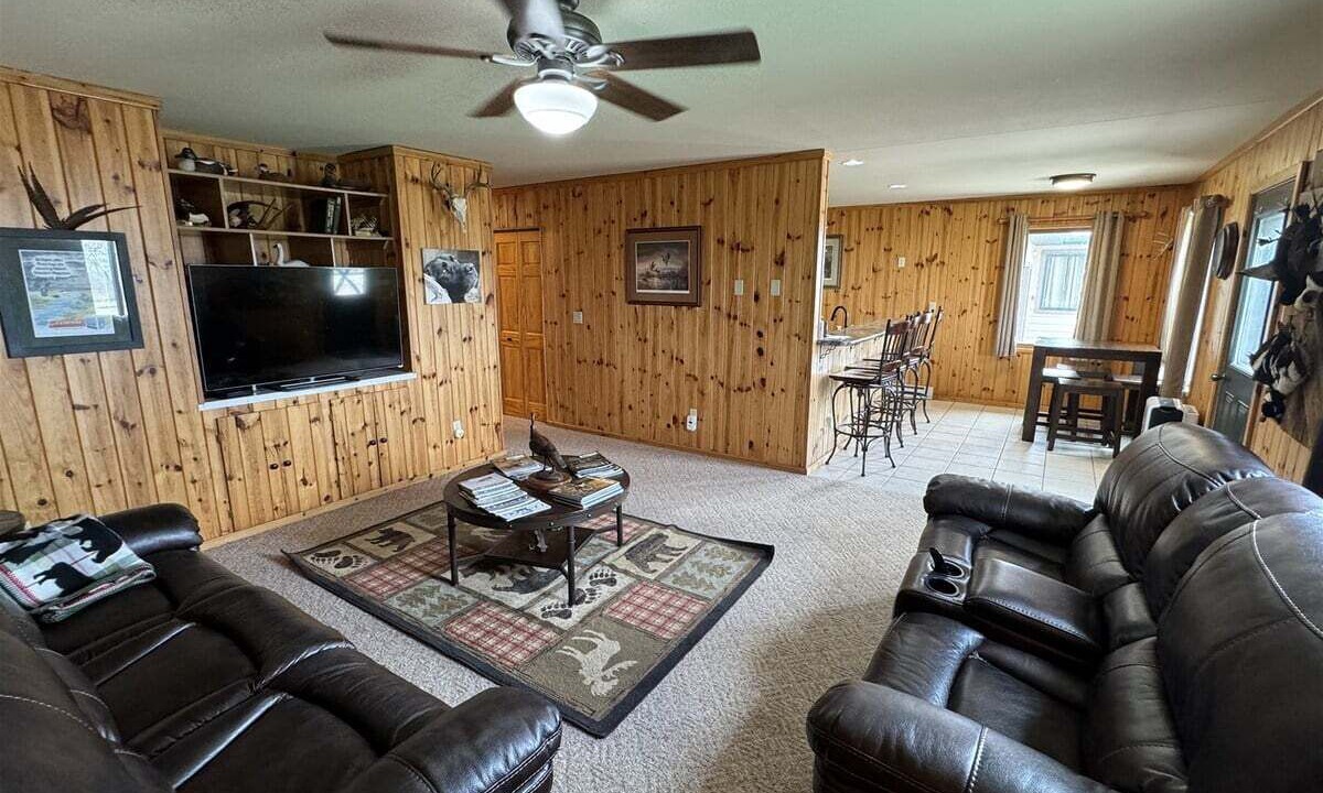 Photo of Livingroom in Waubay