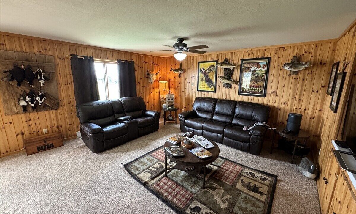 Photo of Livingroom in Waubay