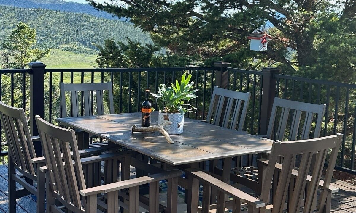 Photo of Outdoor in White Sulphur Springs