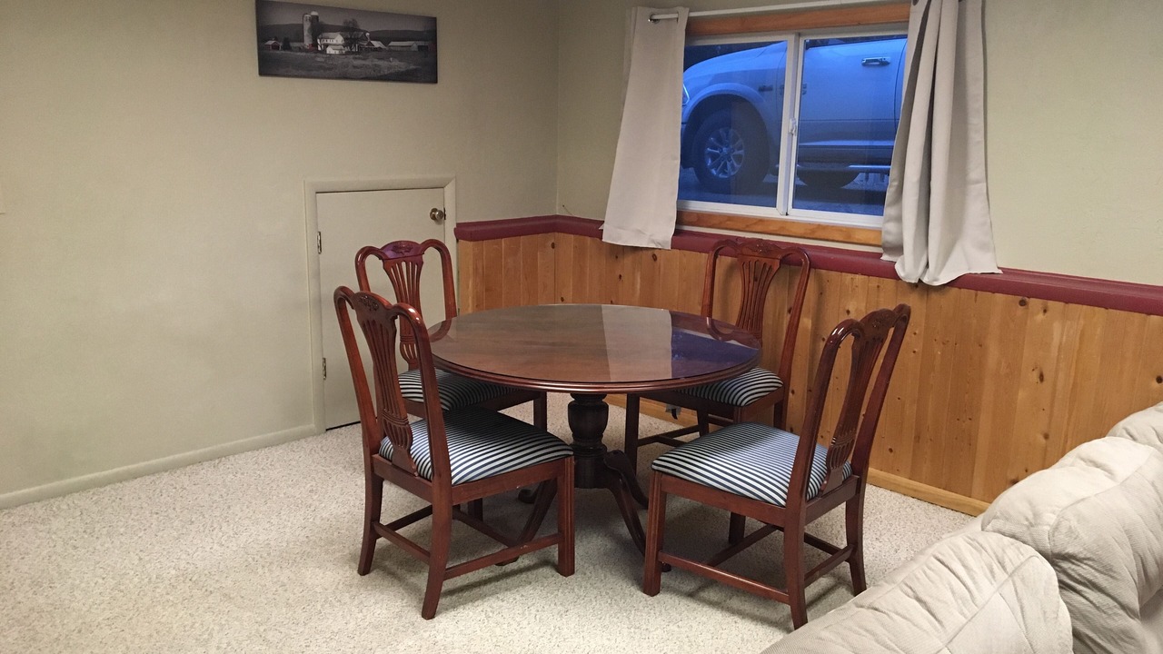 Photo of Others in Ennis