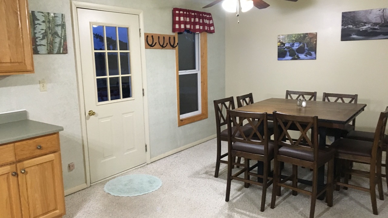 Photo of Others in Ennis