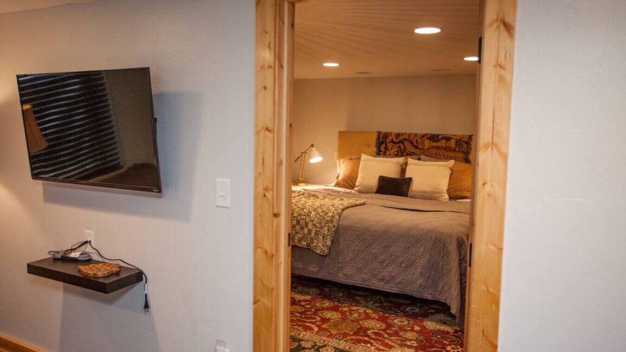 Photo of Bedroom in Livingston