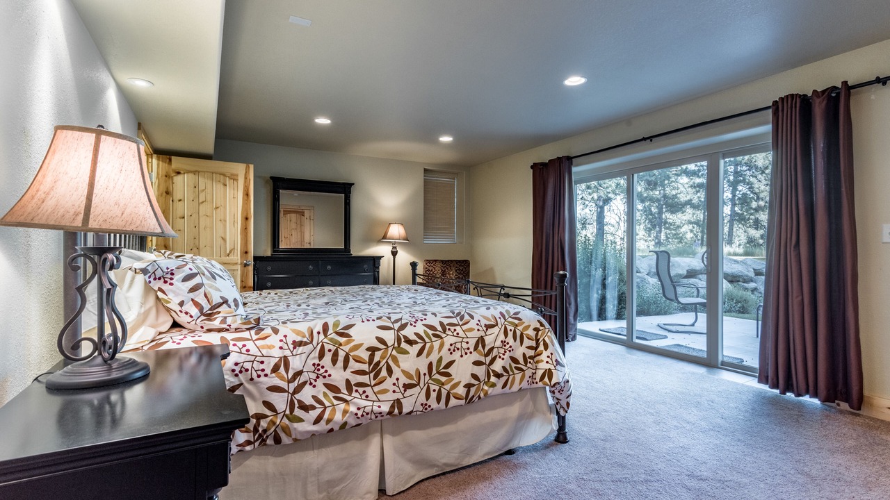 Photo of Bedroom in Hamilton