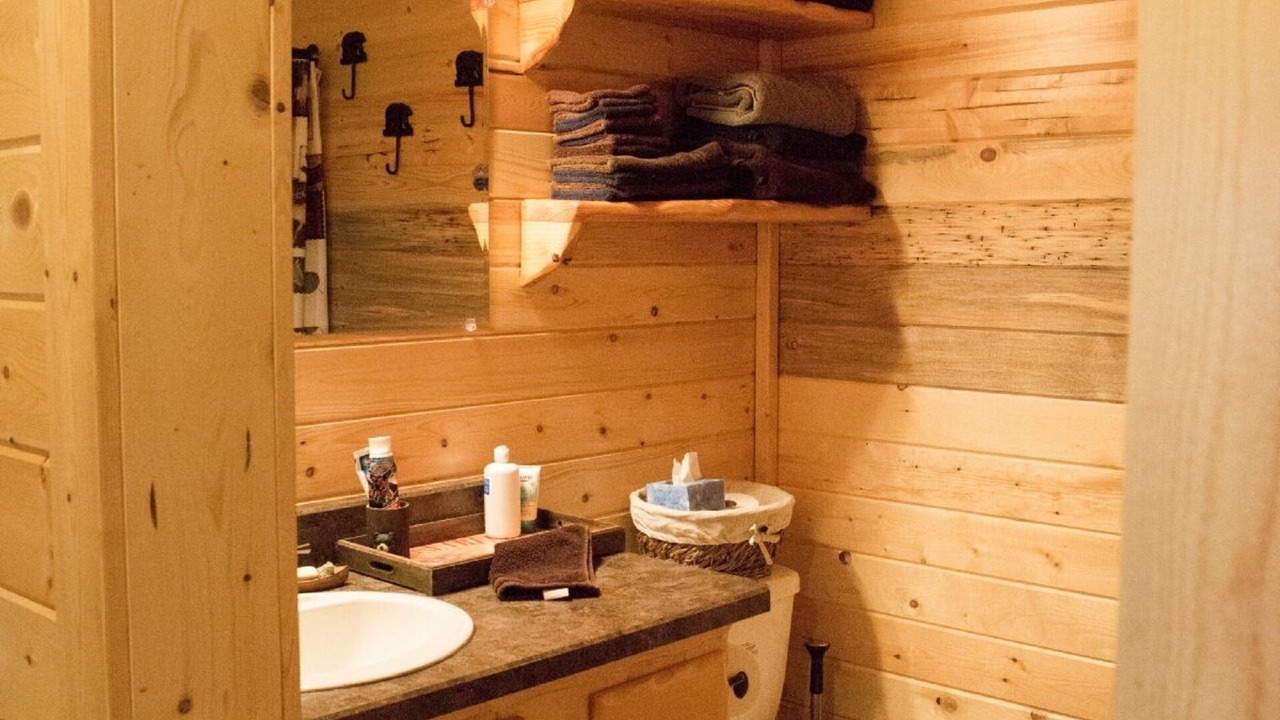 Photo of Bathroom in Moore