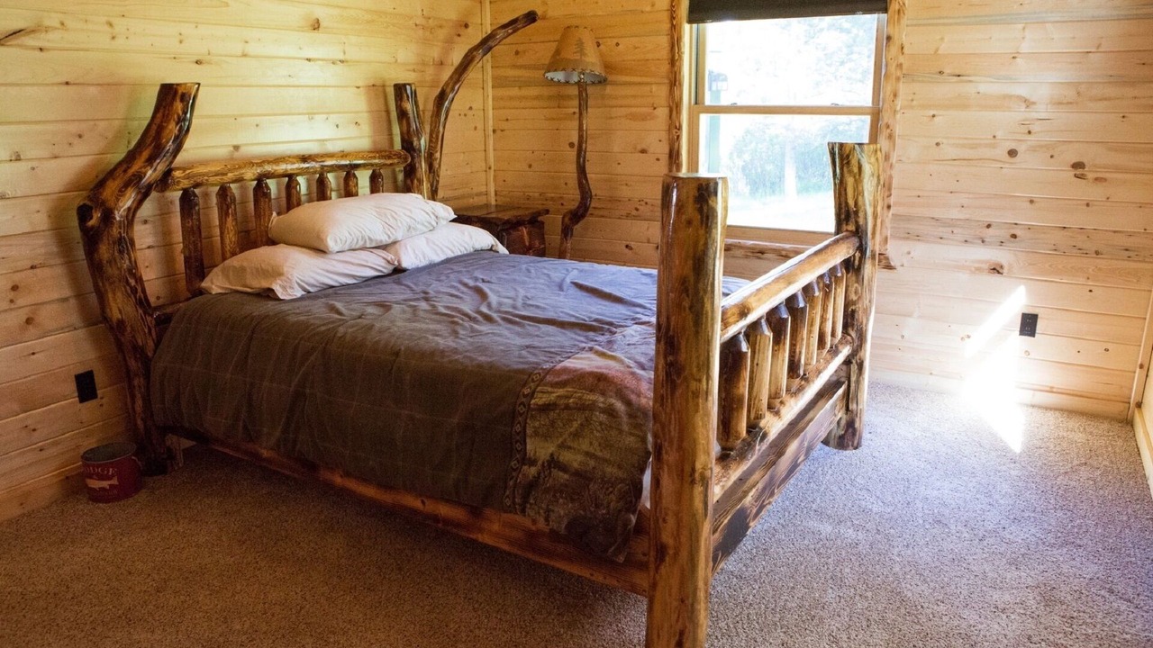 Photo of Bedroom in Moore