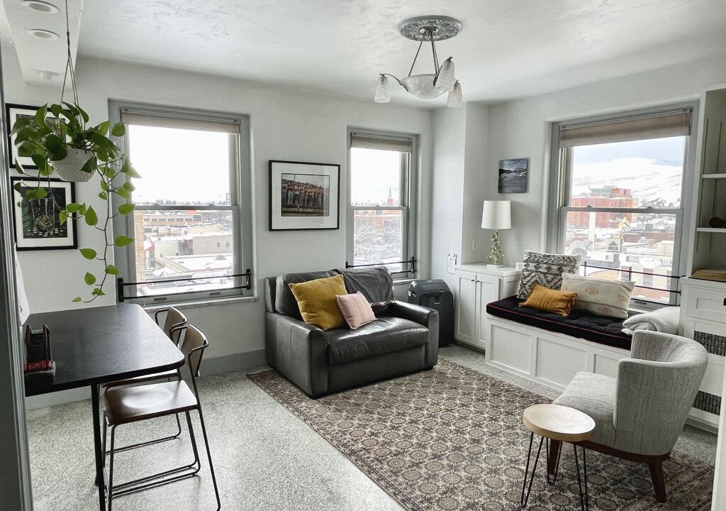 Photo of Livingroom in Heart of Missoula