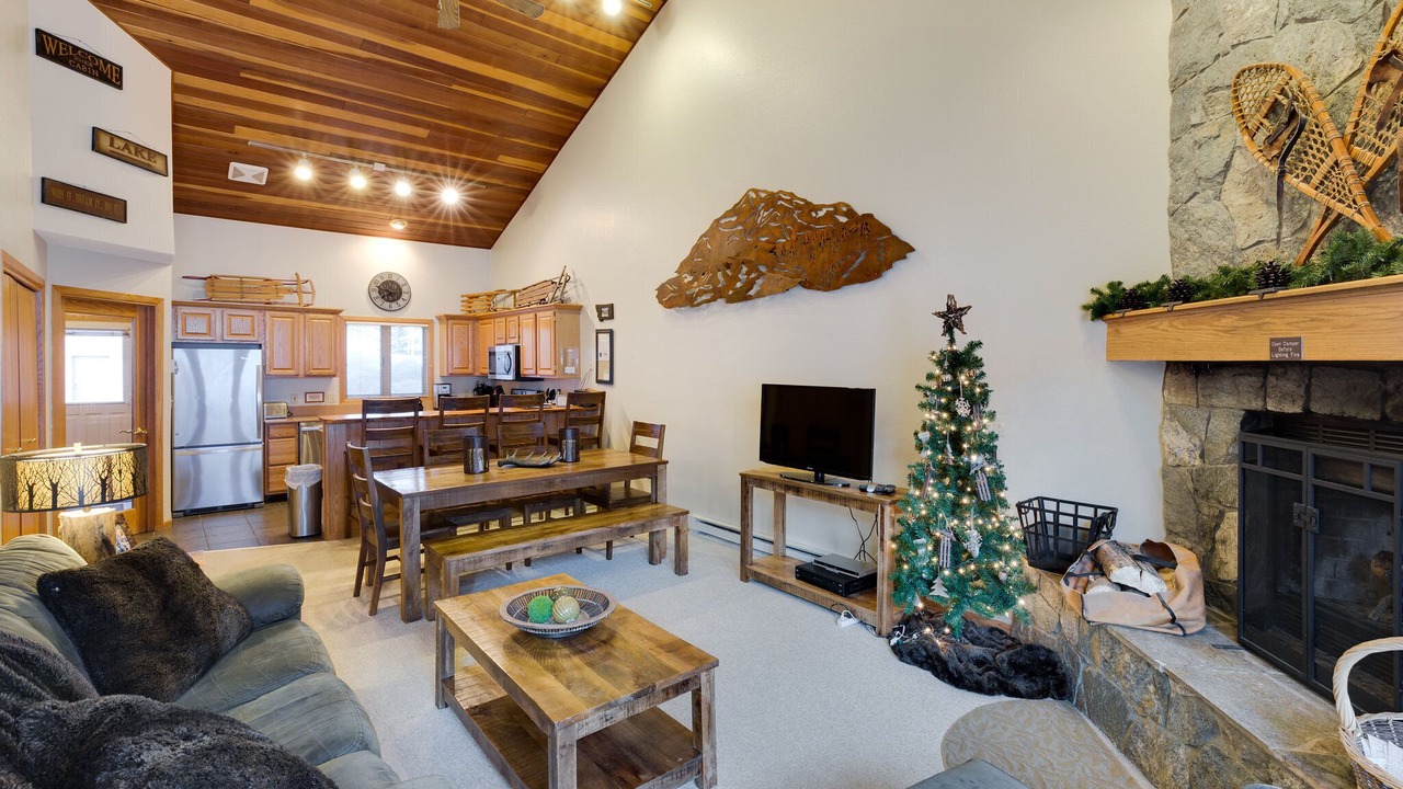 Photo of Livingroom in Big Horn