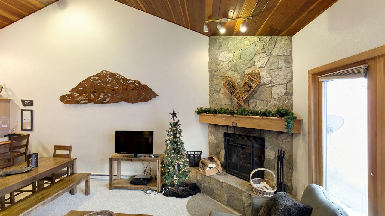 Photo of Livingroom in Big Horn