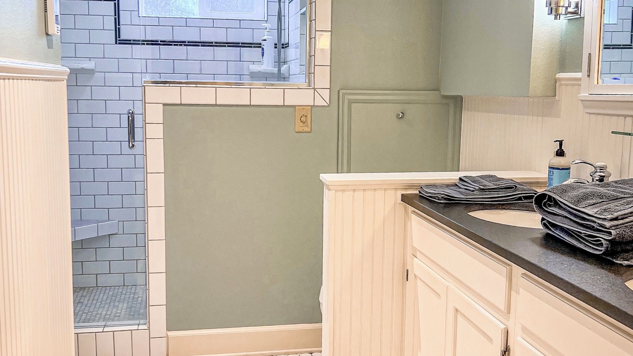 Photo of Bathroom in Rose Park