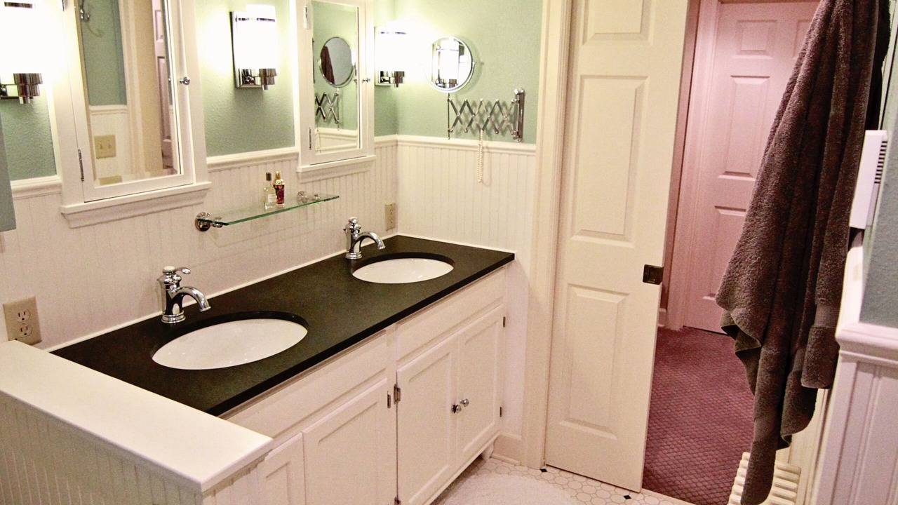 Photo of Bathroom in Rose Park