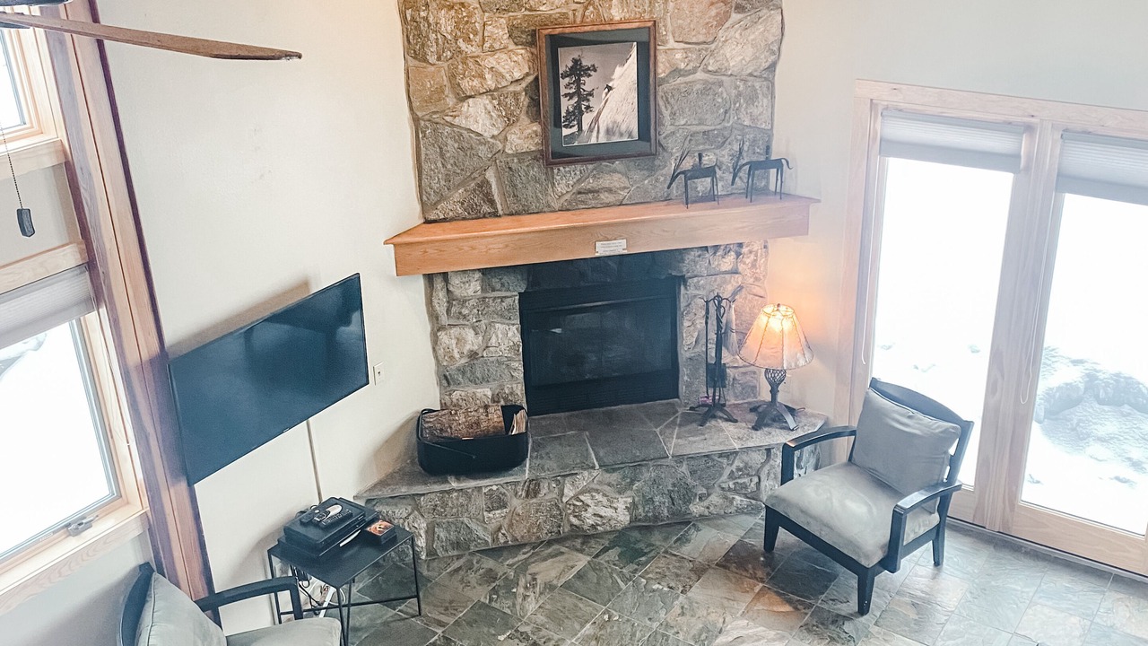 Photo of Livingroom in Big Horn