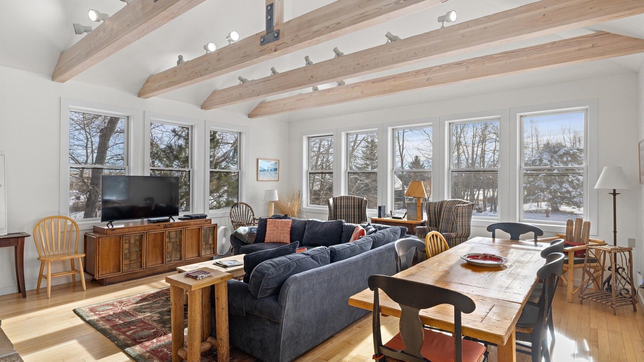 Photo of Livingroom in Red Lodge