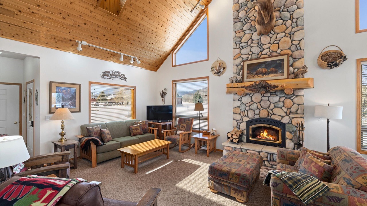 Photo of Livingroom in Red Lodge