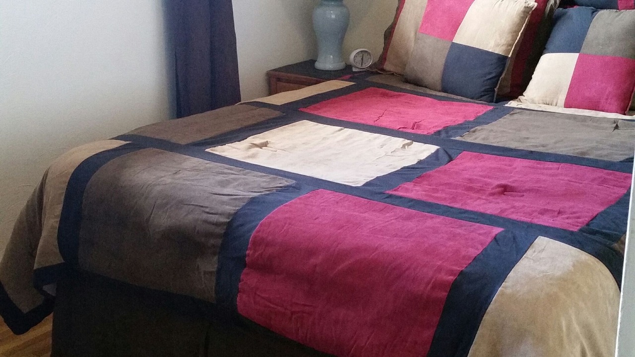 Photo of Bedroom in Gardiner