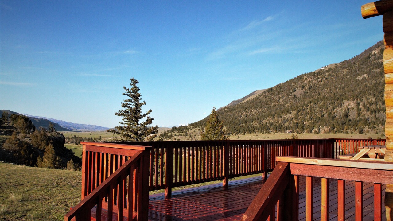 Photo of Outdoor in Emigrant