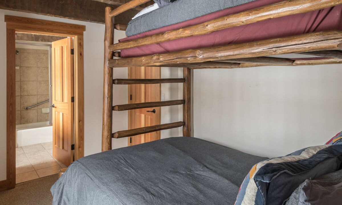 Photo of Bedroom in Big Sky