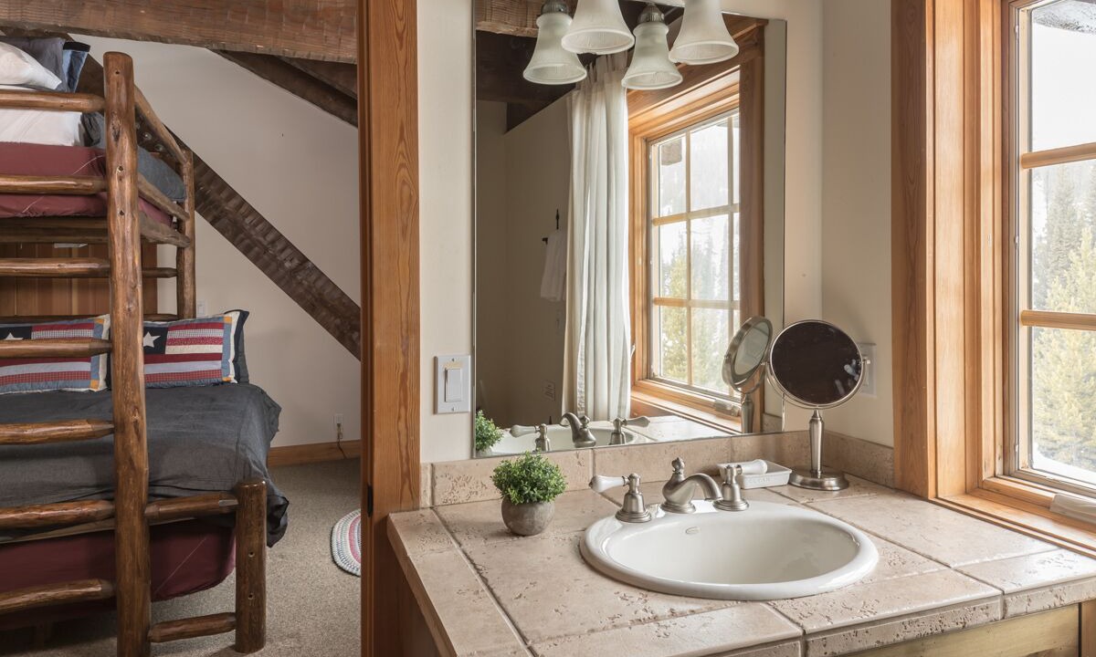 Photo of Bathroom in Big Sky