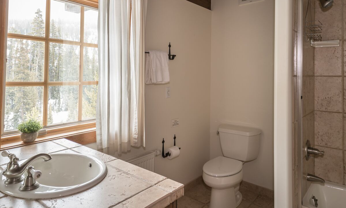 Photo of Bathroom in Big Sky
