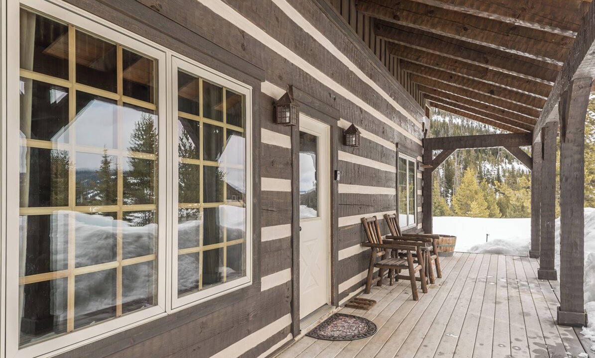 Photo of Patio Balcony in Big Sky