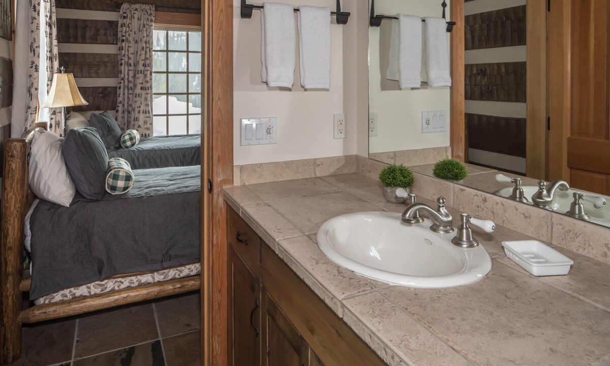 Photo of Bathroom in Big Sky