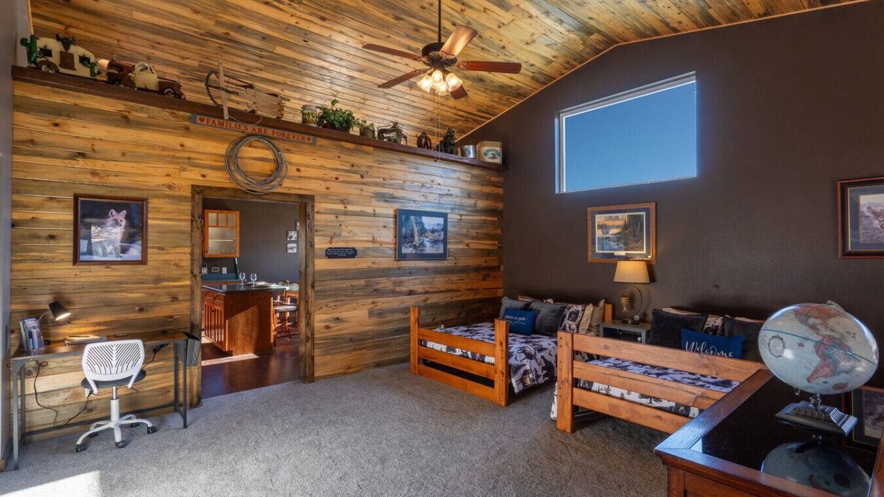 Photo of Bedroom in Gardiner
